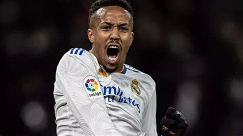 Real Madrid'den çapraz bağları kopan Militao'ya yeni sözleşme- Son Dakika Spor Haberleri