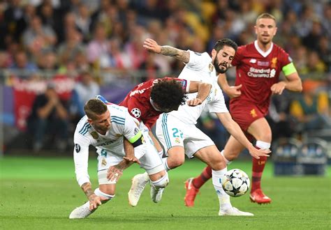Real Madrid beats Liverpool to reach Champions League QF