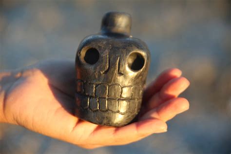 Highly Durable - Ceramic and clay Aztec whistles can be heavy and fragile, this 3D printed Aztec Death Whistle is just as terrifying but also tough and light enough to be carried anywhere. Pranks - Great for funny pranks or just terrifying your neighbors at night. Perfect for Halloween and Day of the Dead. (Dias de los Muertos) Noise makers .... 