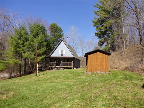 1 Bath. 952 Sq Ft. 6268 County Road 20, Friendship, NY 14739. This property consists of a house with barn on 3.3 acres located in Friendship NY, Allegany County.The ranch-style home has 3 bedrooms, 1 full bathroom, and 952 sq. ft. The home is heated with a furnace which is fueled by propane.. 