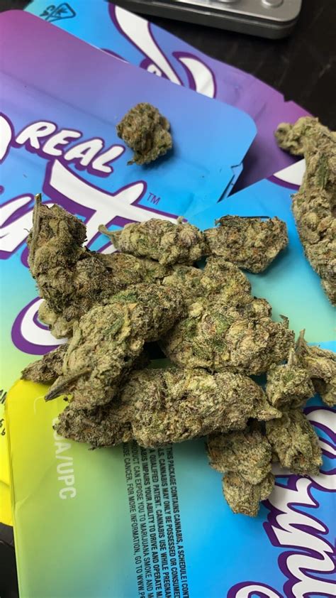 Pink Runtz is a hybrid marijuana strain and a phenotype of the original Runtz, which crosses Zkittlez with Gelato. The hype around this strain has been firmly established - and for good reason.. 