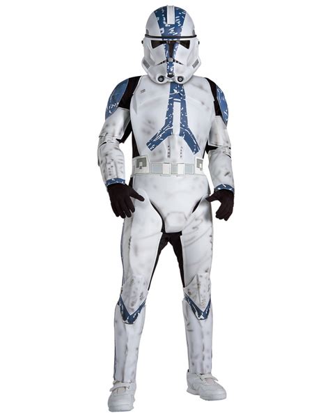 May 23, 2009 · Deluxe Clone Trooper Costume includes bodysuit with attached EVA plastic armor, and clone trooper mask/helmet.^Helmet is a 2-piece front and back headpiece made of harder PVC plastic.^Basic black gloves not included^Adult XL (44-50)^This is an officially licensed STAR WARS™ costume. . Real stormtrooper costume
