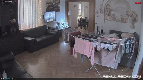 Unique project since 2011. The private life of other people live 24/7. Reallifecam 24