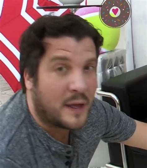 Realmikeadriano
