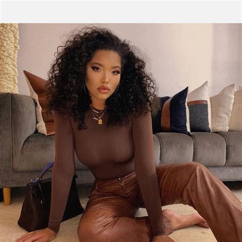 Realneelamaria Leaks +18 19 Pics