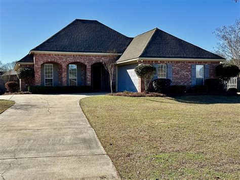 For Sale. $220,000. 4 bed. 2,870 sqft. 810 Hillendale Dr. Hattiesburg, MS 39402. 301 Clarendon Ave, Petal, MS 39465 is for sale. View detailed information about property including listing details ...