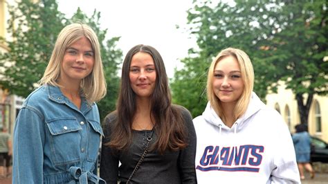 Rebecka Ax&eacute;n Olin, 32 &aring;r, L&ouml;vs&aring;ngarev&auml;gen 8 &Aring;tvidaberg