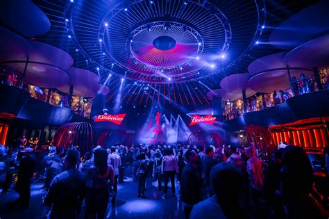 Rebel toronto. Dec 15, 2023 · Football Fever Hits Rebel Toronto: With over 45,000 square feet of party space, a 6K 85 ft Screen state-of-the-art sound systems, and cutting-edge lighting, REBEL promises an immersive experience and the most colossal gridiron gala viewing party in Canada. 