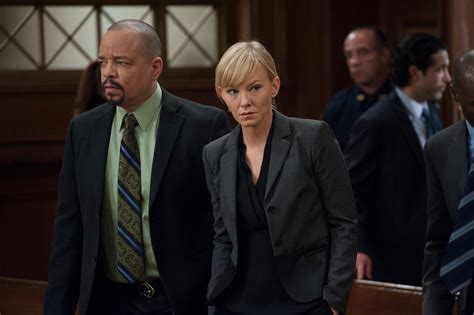 Recap / Law And Order Special Victims Unit S 14 E 7 Vanitys Bonfire