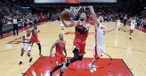 Recapping the Chicago Bulls: Zach LaVine leads comeback win against the Houston Rockets, moving Bulls into final play-in spot