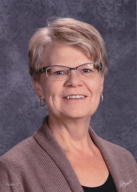 Recent obituaries in calgary.  Calgary Crematorium & Funeral Services in Calgary, Albe...