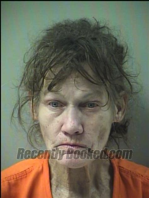 ALYSON ANN SNIPES was booked in Okaloosa County, Florida for RESIST OFFICER: OBSTRUCT WO VIOLENCE. Booking Number: 2023003795. Booking Date: 7/19/2023 8:58:00 AM. Age: 30.. 