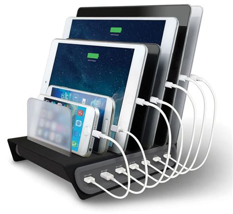 Recharge electronics. iPhone SE (2020) iPhone 11 