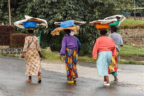 Recherche sur les conditions de vie des femmes rwandaises. - Craftsman garage door opener manual 13953879.