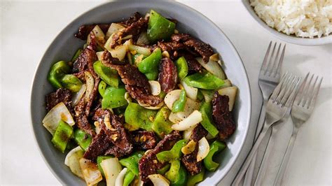 Recipe: A stir-fry that will convert green pepper skeptics