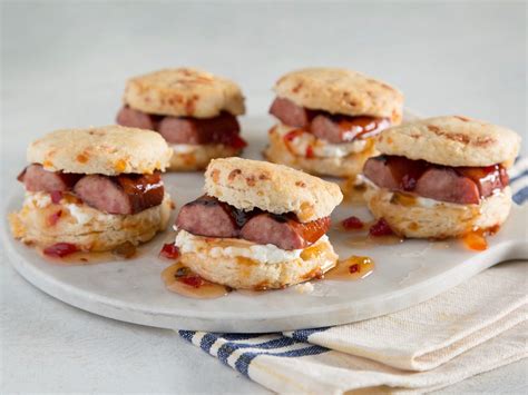 Recipe: Sausage breakfast biscuits with fruit jam