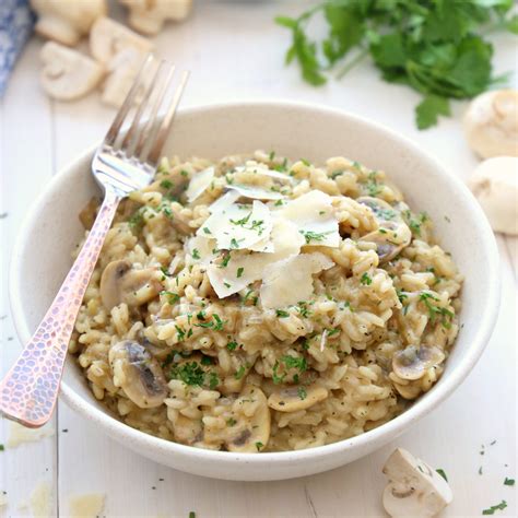 Recipe for mushroom risotto italian. Apr 21, 2008 · Dice ½ of a large onion. Heat a large skillet over medium-low heat and add 1 tablespoon of Olive Oil. Then add 1 tablespoon of butter. Throw in the garlic and onion and sauté for a couple of minutes until the onion is translucent. Add 1 pound of Arborio rice and stir to coat the rice thoroughly. Adding 1 cup at a time, add 7-8 ounces of ... 