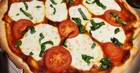 Recipes pillsbury pizza crust. Things To Know About Recipes pillsbury pizza crust. 