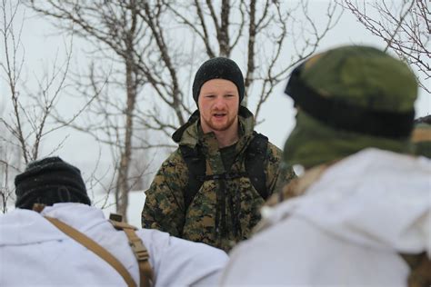 Recon Marine Instructs Norwegian Army LRRP Course