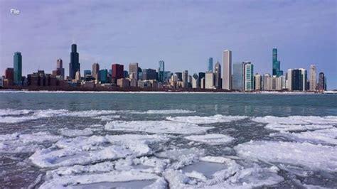 Record low ice at Great Lakes seen in before and after images …