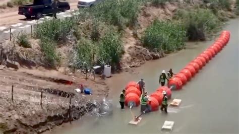 Recuperan segundo cuerpo en el área de las boyas que Texas instaló en el río Grande, dicen autoridades de México