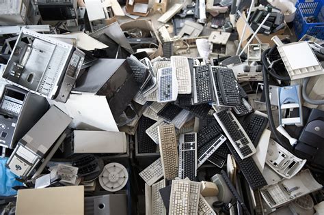 Recycle electronics for cash. We recently got new recycling bins at the Lifehacker office, and suddenly realized no one knew all the rules about recycling. Can you recycle plastic bags? Do you have to scrub out... 
