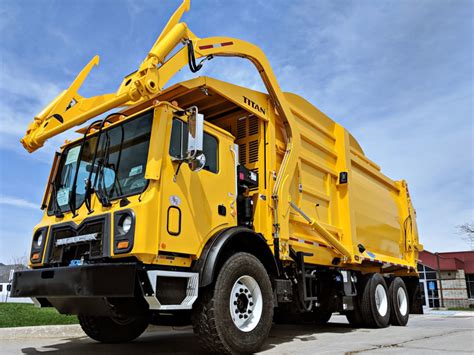 Recycling Equipment from Municipal Equipment Sales, Inc.