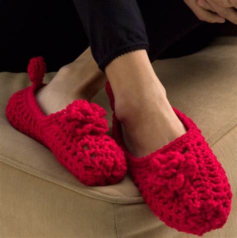 Red Rose Slippers AllFreeCrochet.com