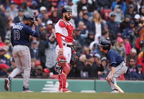 Red Sox embarrass themselves in sloppy 6-2 loss to Rays