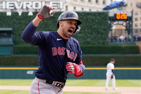 Red Sox mailbag: What should the Sox do with Jarren Duran when Adam Duvall returns?