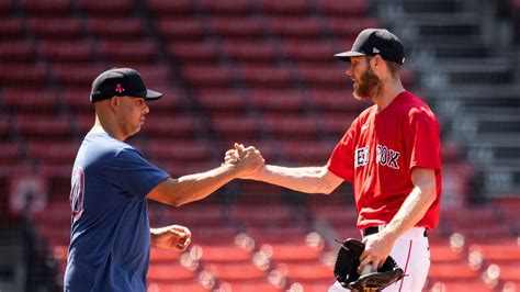 Red Sox notebook: Chris Sale back on injured list with left shoulder inflammation