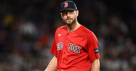Red Sox trade LHP Chris Sale to Atlanta Braves for INF Vaughn Grissom