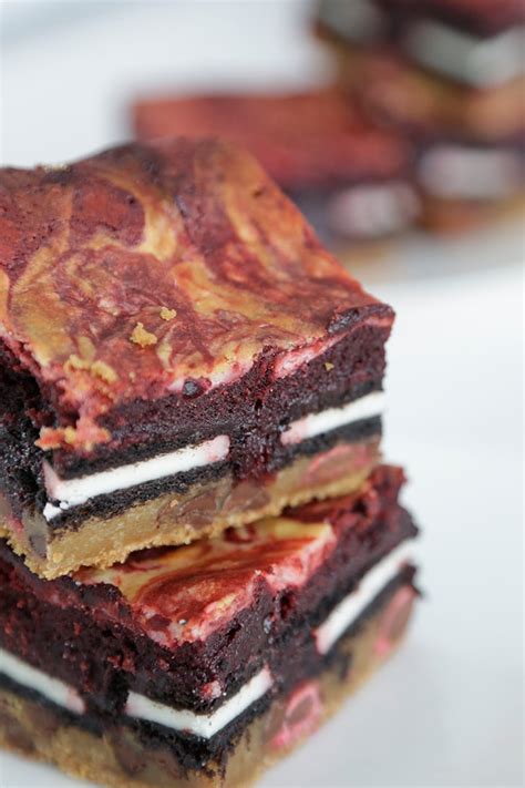 Red Velvet Slutty Brownies - What