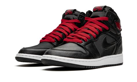 Red and Black Jordan Shoes: The Ultimate Symbol of Style and Function