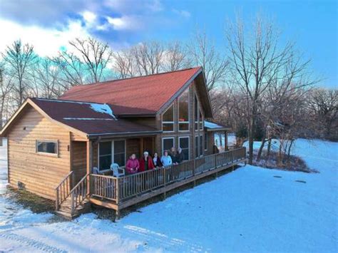 Red cedar lodge. Mar 9, 2018 · A view of the Sunrise Ridge cabin at Red Cedar Lodge. Nestled near the banks of the Cedar River, the Red Cedar Lodge offers visitors the tranquility of nature, only a few hundred feet from the main road into Charles City, Iowa. Built 10 years ago on 28 acres of land, the luxurious upscale Red Cedar Lodge gives guests beautiful views of the area ... 