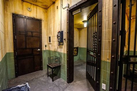 Red door escape room prison break. Intriguing Prison Break Episode Quest in Richmond, Virginia, offers an exciting adventure for thrill-seekers. Book now and Prepare for a pulse-pounding experience! 