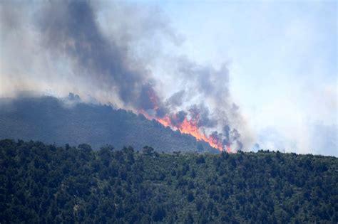 Red flag warnings issued for western Colorado as Spring Creek fire continues to burn