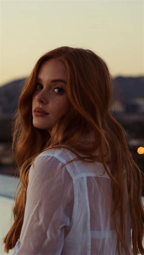 Red head girl dancing.  #星奇摇 227K Followers, 1,393 Following, 1,441 Posts - ...