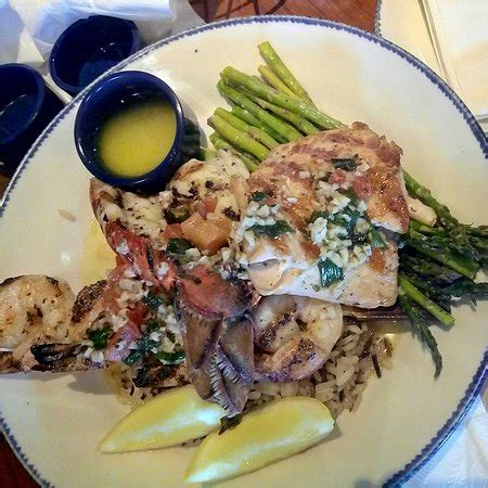 Red lobster grand forks menu. Red Lobster: Fabulous All-You-Can-Eat Shrimp Special! - See 147 traveler reviews, 46 candid photos, and great deals for Grand Forks, ND, at Tripadvisor. 