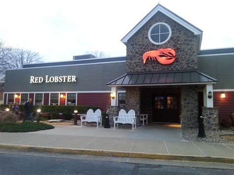 Red Lobster details with ⭐ 67 reviews, 📞 phone 