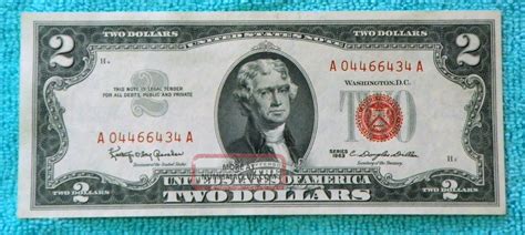 The circulated 2-dollar bill with a star note is p