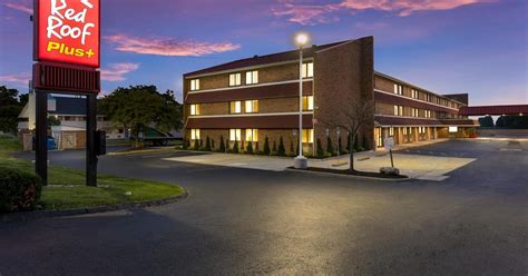 Red roof inn worthington.  Red Roof Inn PLUS+ Columbus - Worthington Crosswoods Acep...