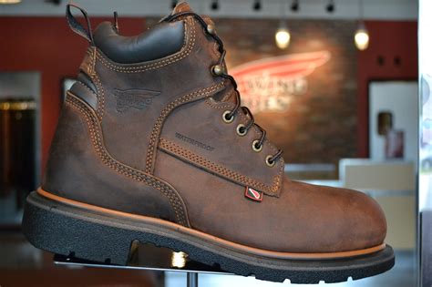 Red wing shoes charlottesville va. All Red Wing Shoes locations seem to have the same style of customer service and it is a very good style. Every time I walk in someone greets me and asks if I need any help. Whatever questions I have, they have an answer and some extra information about the shoe or cushions or socks in question. ALL locations are very good 