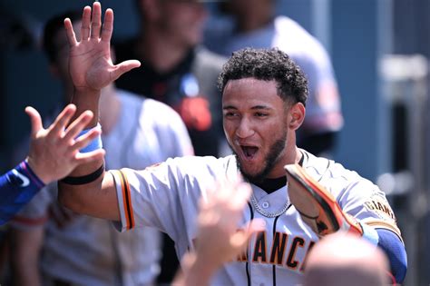 Red-hot SF Giants complete convincing sweep of Dodgers, first in LA in more than a decade