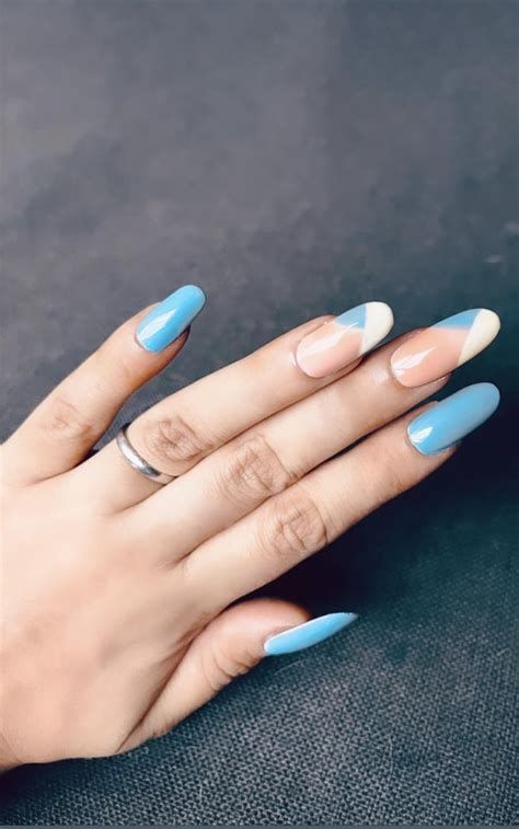 Laqueristas, please help! Background: I'm a recovering nail biter who took out anxiety on my nails for 27 years and finally kicked the habit after getting fake nails to break the cycle. Now I have natural nails and try to keep them obsessively well cared for to avoid any snag or chip causing me to go back to biting..
