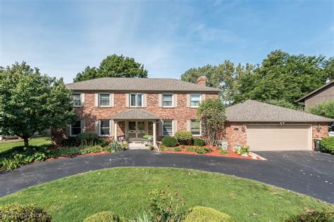 What's the housing market like in Downers Grove? 5 beds, 3 baths, 3500 sq. ft. house located at 644 Maple Ave, Downers Grove, IL 60515 sold for $735,000 on May 20, 2022. MLS# 11357351. Showings are Available April 9th and 10th.. 