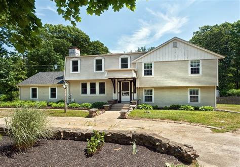 Sold: 5 beds, 4.5 baths, 4200 sq. ft. house located at 515 Keene St, Duxbury, MA 02332 sold for $1,800,000 on Dec 21, 2022. MLS# 73053121. Gorgeous home in Duxbury under construction. Located on Ke...