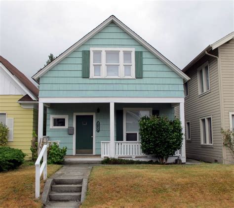 Redfin everett. Nearby homes similar to 1316 Rucker Ave have recently sold between $361K to $925K at an average of $255 per square foot. SOLD JAN 4, 2024. $625,000 Last Sold Price. 4 beds. 2 baths. 2,666 sq ft. 1411 20th St, Everett, WA 98201. Megan Wilaby • Ballpark Realty KW Everett. 