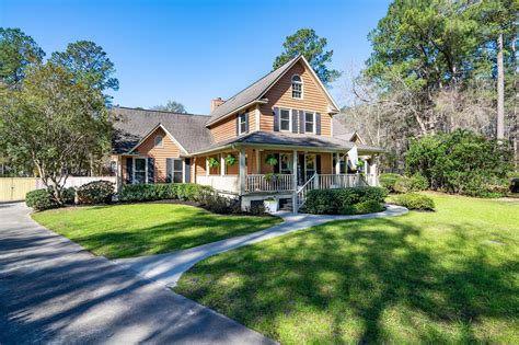 Redfin summerville sc. New Homes for Sale in Summerville. There are currently 290 new homes for sale in Summerville at a median listing price of $375K. Some of these homes are "Hot Homes," … 
