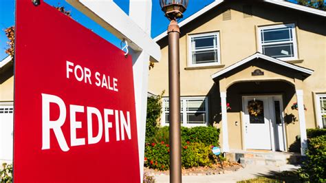 Oct 31, 2023 · Why Redfin Stock Lost 34% in October. Why Redfin Stock Catapulted Higher Today. Why Opendoor, Redfin, and Compass Stocks All Jumped Today. 520%. Premium Investing Services. Invest better with The ... . Redfinstock